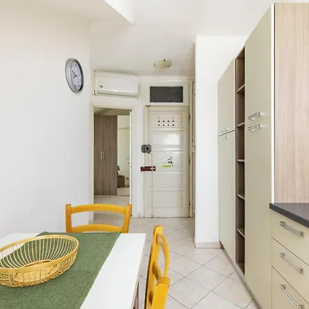 Appartement Mansarda Sul Mare E La Pista Ciclabile San Remo